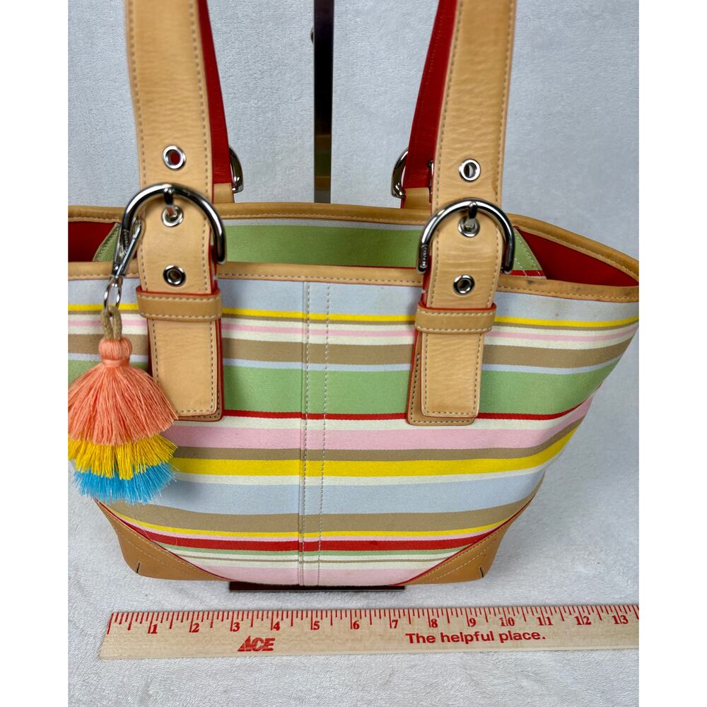 Coach Y2K Hamptons Daisy Stripe Tote with Tan Vachetta Leather Trim and Charm - Picture 12 of 16